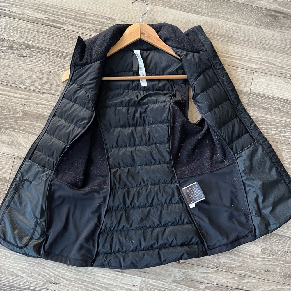 LULULEMON RUNNING VEST - Picture 2 of 4